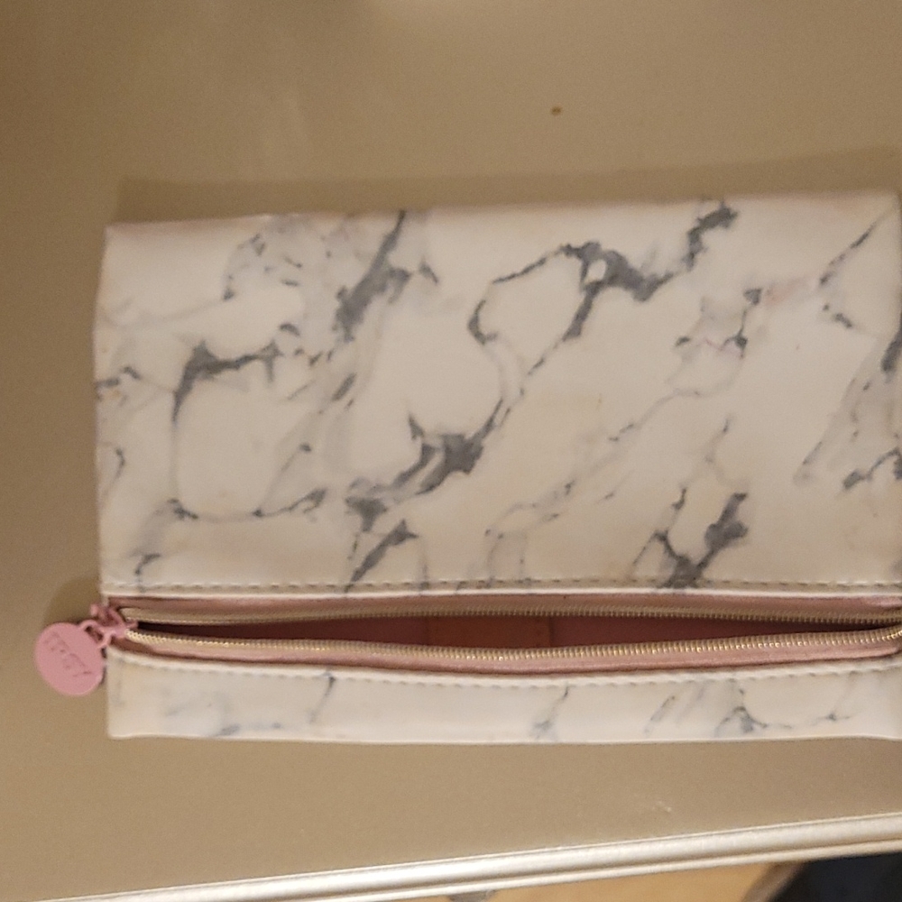 Ipsy bag